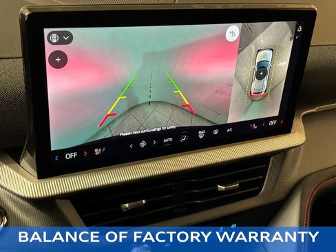 Used 2025 Ford Explorer ST-Line w/ ST-Line Street Pack image 3