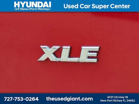 Used 2017 Toyota RAV4 XLE FWD image 14