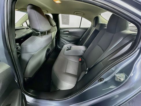 Used 2021 Toyota Corolla LE FWD image 26