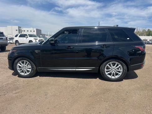 Used 2018 Land Rover Range Rover Sport SE image 2