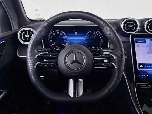 Certified 2025 Mercedes-Benz GLC 350e 4MATIC image 19