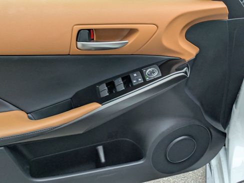 Used 2025 Lexus IS 300 F Sport image 14