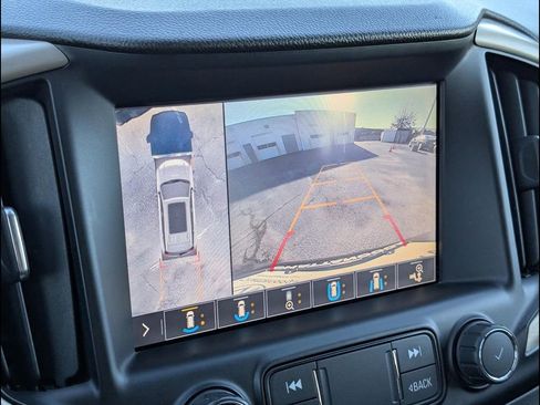 Used 2019 GMC Terrain Denali w/ Advanced Safety Package image 19