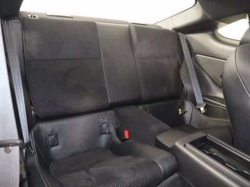 Used 2024 Toyota GR86 Premium image 12