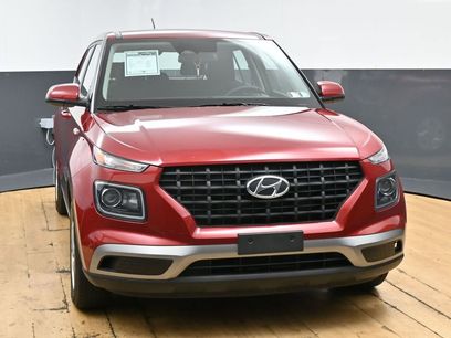 Used 2025 Hyundai Venue SE