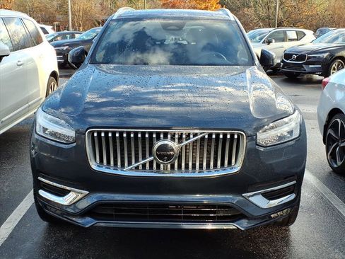 Used 2024 Volvo XC90 B5 Plus AWD/4WD image 3
