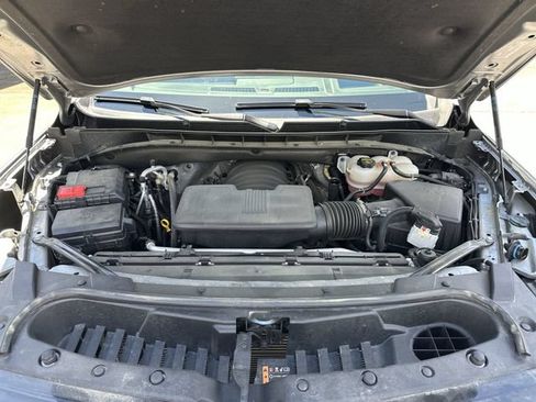 Used 2025 GMC Yukon XL Denali AWD/4WD image 19