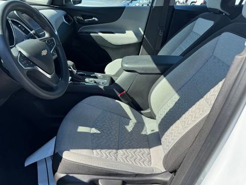 Certified 2023 Chevrolet Equinox LS image 14