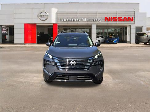 New 2026 Nissan Rogue Platinum w/ Tech Package AWD/4WD image 8