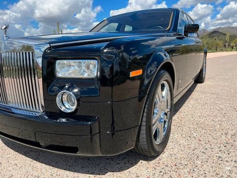 Used 2004 Rolls-Royce Phantom Sedan RWD image 14