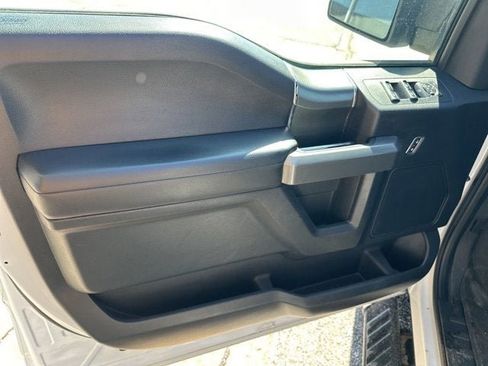 Used 2016 Ford F150 XLT w/ Equipment Group 302A Luxury image 10