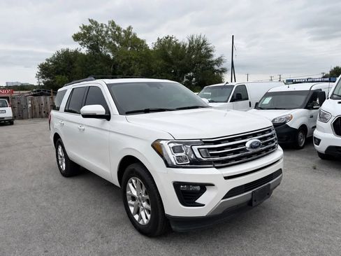 Used 2020 Ford Expedition XLT w/ Equipment Group 202A RWD image 11