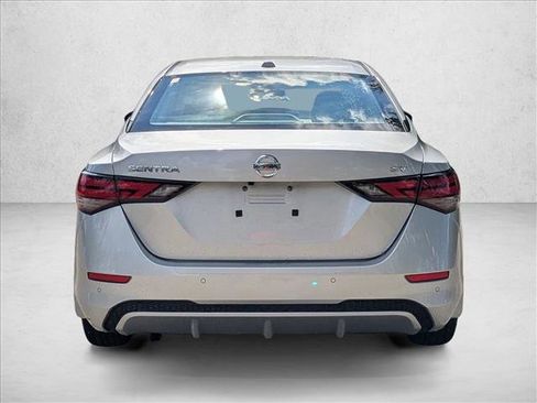 Used 2021 Nissan Sentra SV image 6
