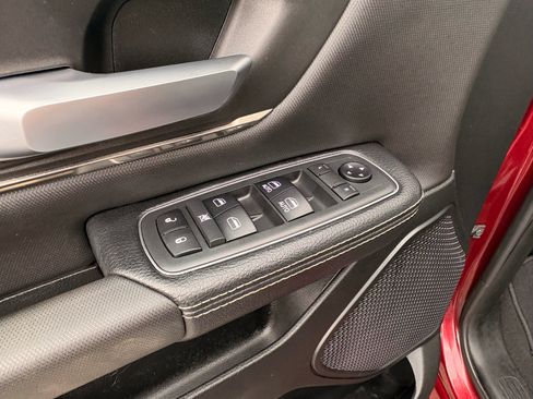 Used 2019 RAM 1500 Sport w/ Advanced Safety Group AWD/4WD image 14