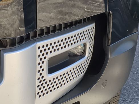 Certified 2025 Land Rover Defender 110 S AWD/4WD image 11