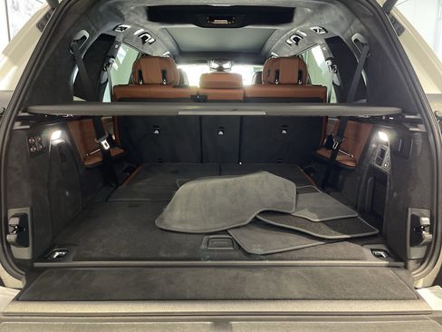 Certified 2025 BMW X7 M60i w/ Climate Comfort Package image 23