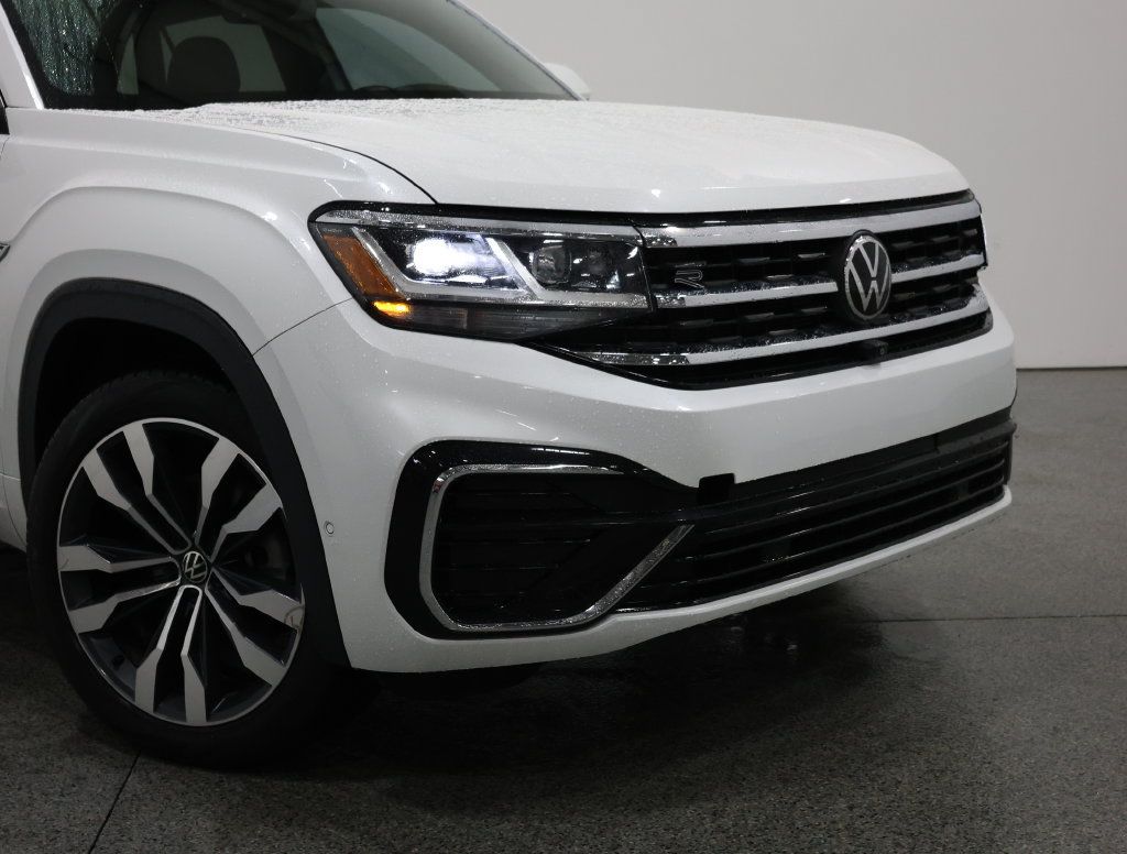Used 2023 Volkswagen Atlas Cross Sport SEL Premium R-Line AWD/4WD image 3