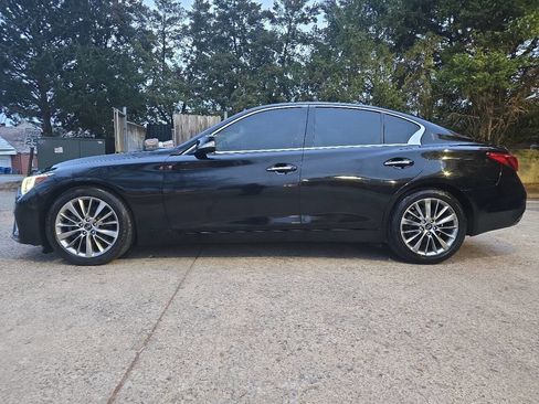 Used 2018 INFINITI Q50 Luxe w/ Sensory Package (Luxe) image 4