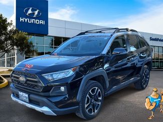 Used 2019 Toyota RAV4 Adventure video 1