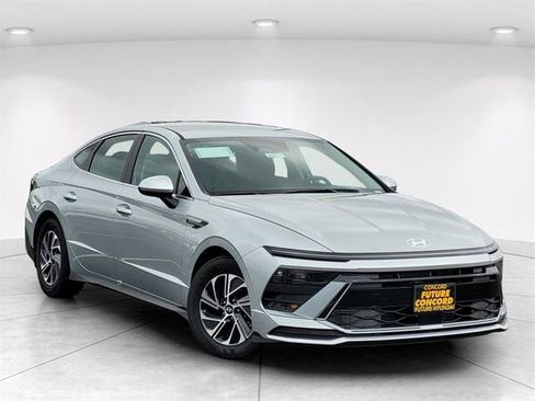 New 2026 Hyundai Sonata Blue image 1