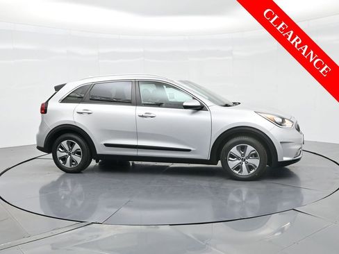Used 2019 Kia Niro LX image 5