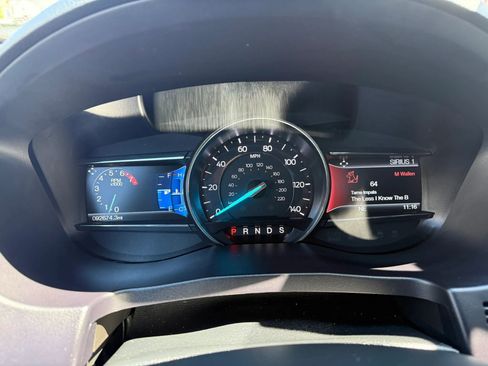 Used 2017 Ford Explorer Limited AWD/4WD image 22
