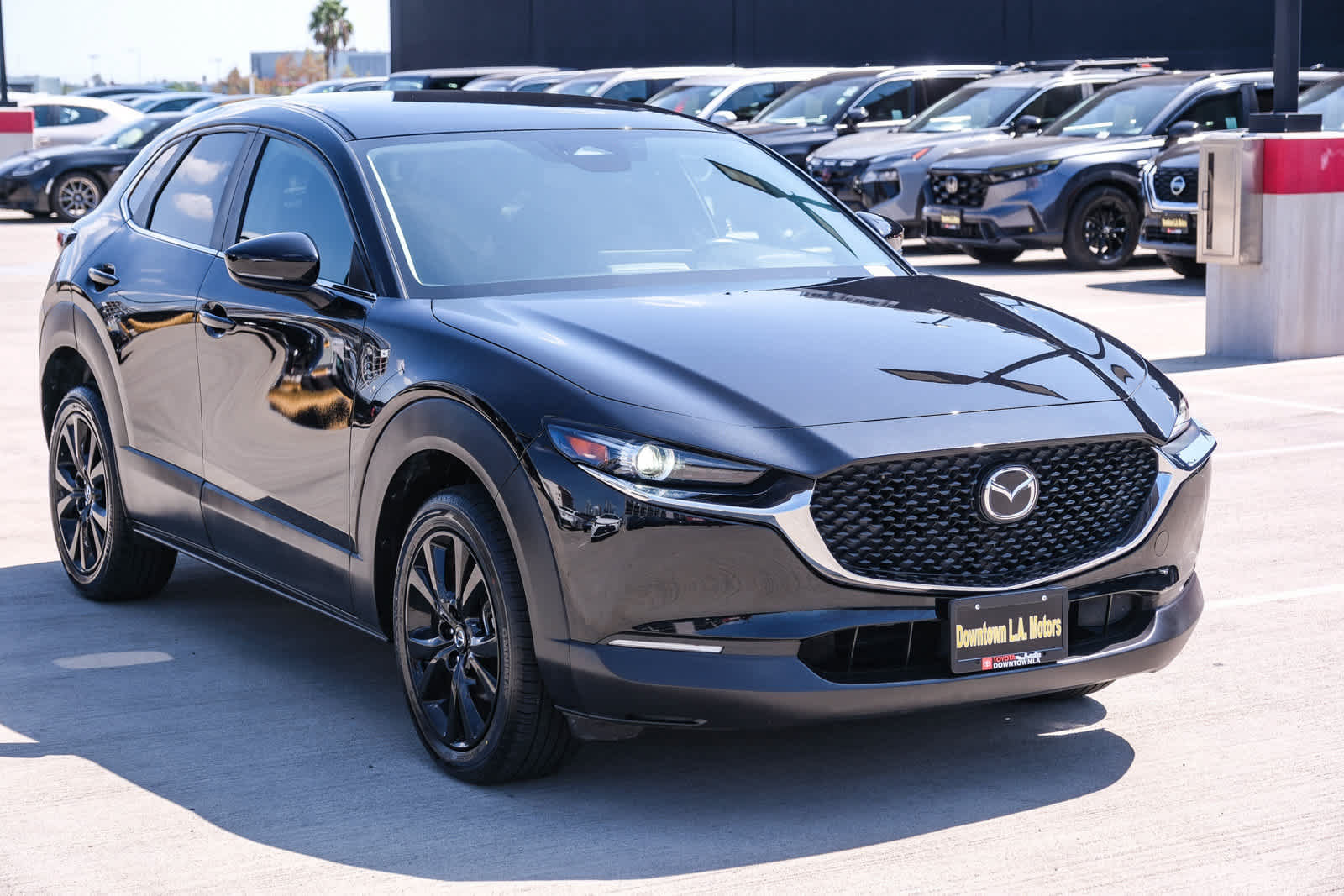 Used 2024 MAZDA CX-30 AWD 2.5 S w/ Select Sport Pkg image 3