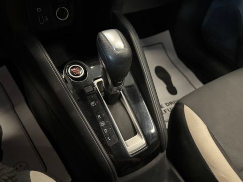 Used 2021 Nissan Versa SV FWD image 16