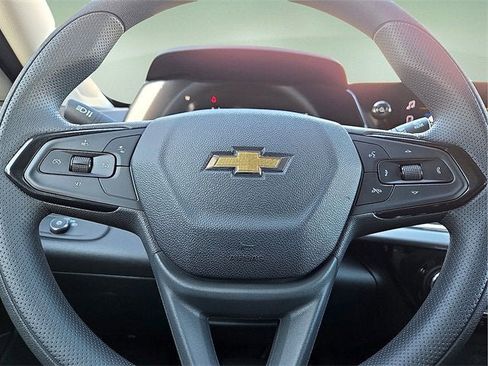 New 2026 Chevrolet Trax LT image 24