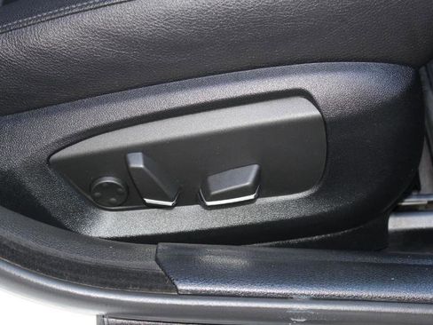 Used 2016 BMW 528i Sedan RWD image 22
