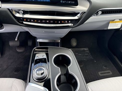 Used 2026 Cadillac Lyriq Sport image 28