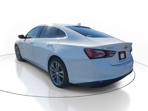 Used 2022 Chevrolet Malibu LT image 4