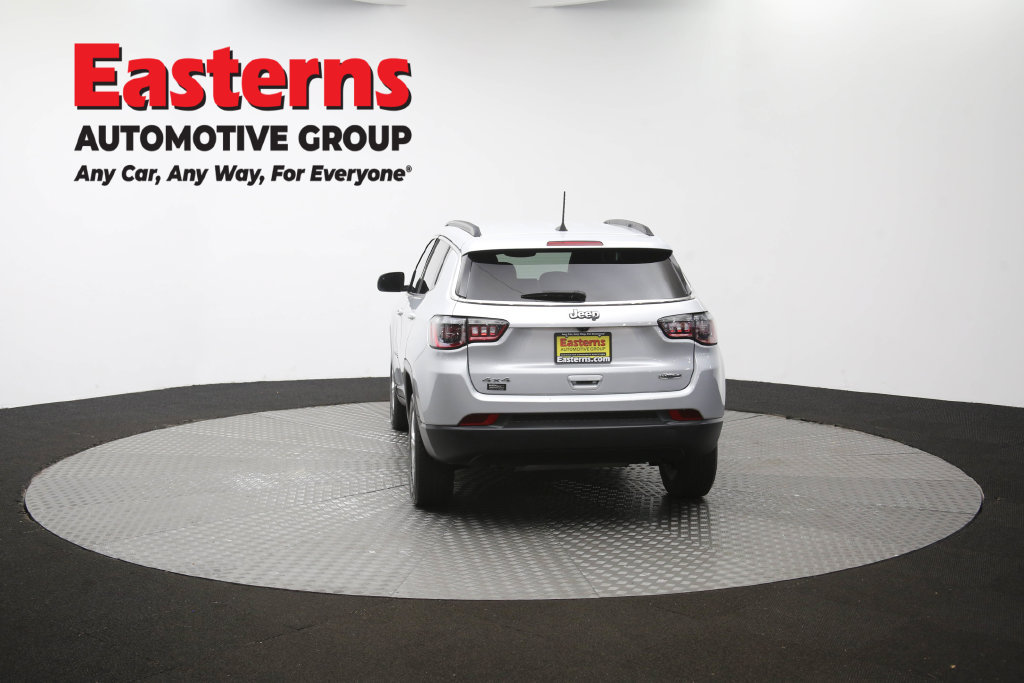 Used 2024 Jeep Compass Latitude AWD/4WD image 40