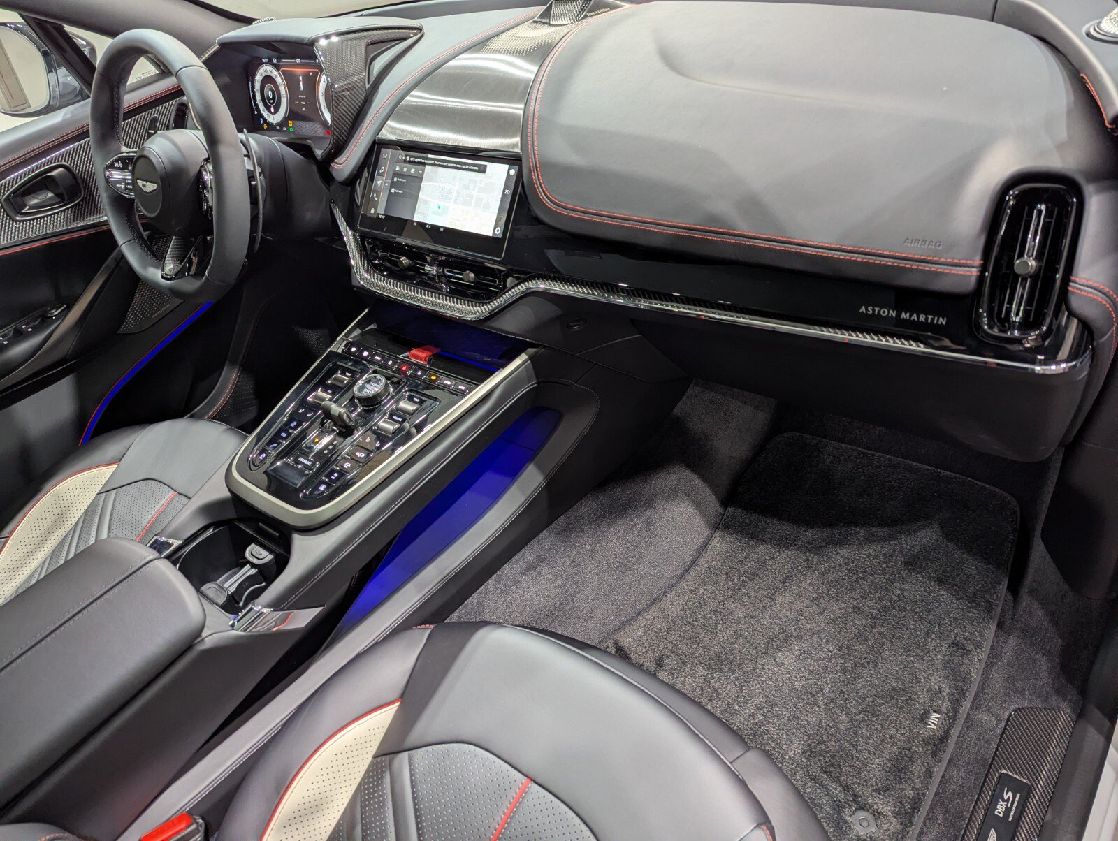 New 2026 Aston Martin DBX 707 AWD/4WD image 24