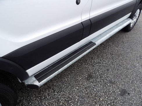 Used 2024 Ford Transit 250 Low Roof w/ Exterior Upgrade Package image 38