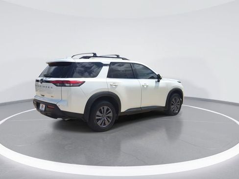 Used 2024 Nissan Pathfinder SV w/ Cargo Package FWD image 8