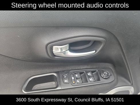 Used 2018 Jeep Renegade Sport w/ Power & Air Group AWD/4WD image 14