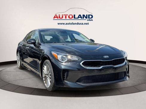 Used 2018 Kia Stinger RWD image 2