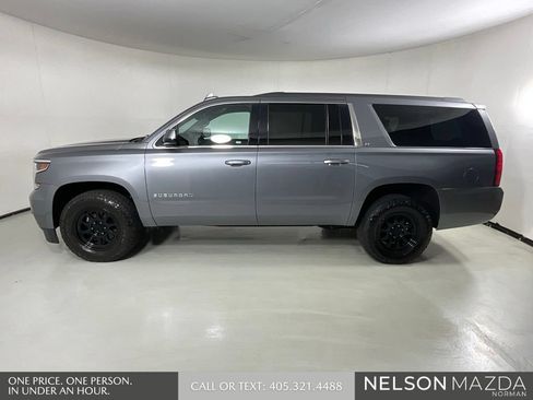 Used 2020 Chevrolet Suburban LT w/ Max Trailering Package RWD image 9