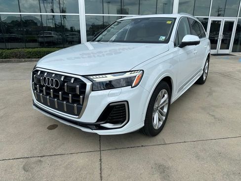 Used 2025 Audi Q7 3.0T Prestige image 1