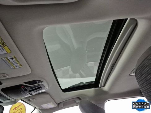 Used 2024 Subaru Outback Premium image 21