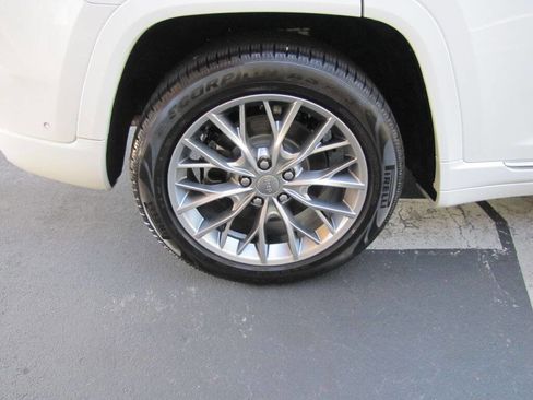 Used 2022 Jeep Grand Cherokee Summit w/ Advanced Protech Group IV image 32