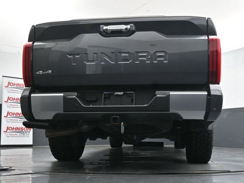 Used 2024 Toyota Tundra Limited AWD/4WD image 40