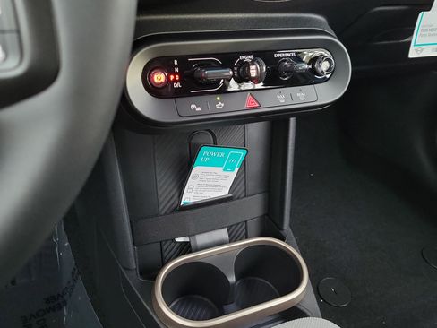 New 2026 MINI Cooper S image 25