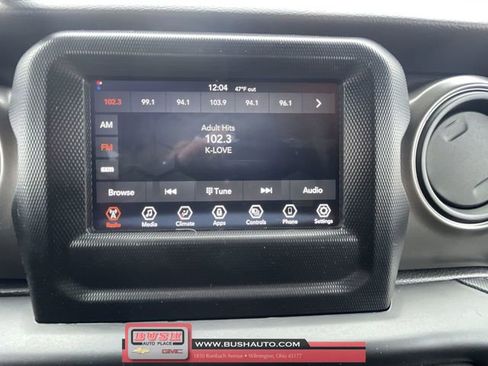 Used 2022 Jeep Wrangler Unlimited Sport image 13