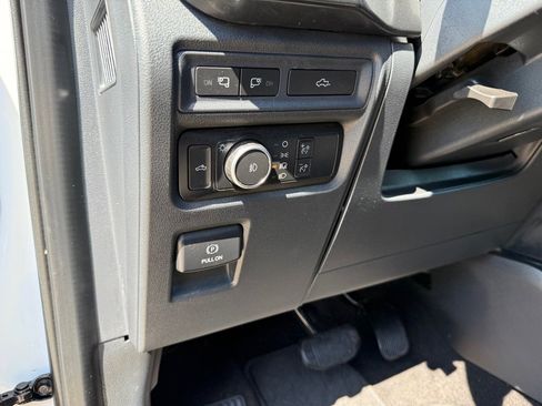 Used 2022 Ford F150 XLT w/ Equipment Group 302A High image 22