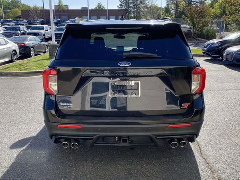 Used 2020 Ford Explorer ST w/ Premium Technology Package AWD/4WD image 6