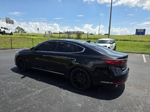Used 2017 Kia Cadenza Limited FWD image 7
