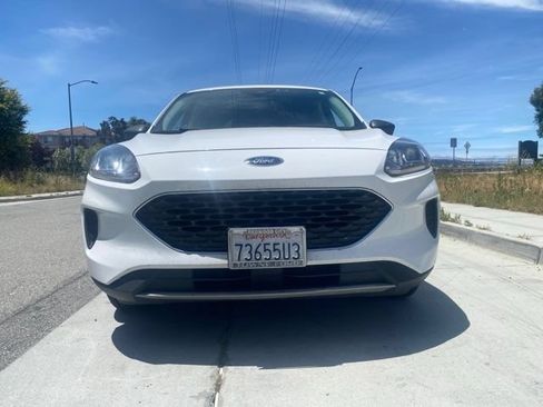 Used 2022 Ford Escape SE FWD image 7
