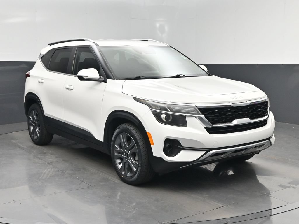 Certified 2022 Kia Seltos S FWD image 8